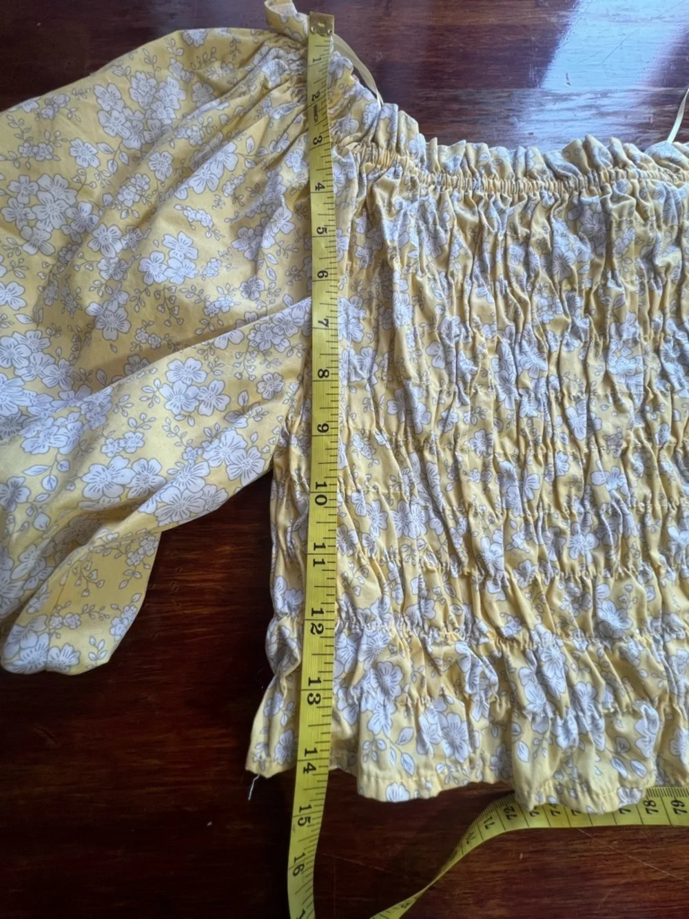 Puff Sleeve Floral Smocked Off-Shoulder Crop Top Size L Cotton Poplin Yellow
